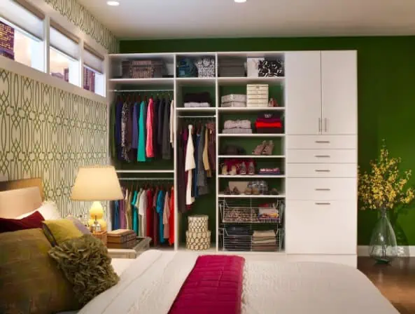 5 Areas to Clean Before You Sell - Bedroom Closet