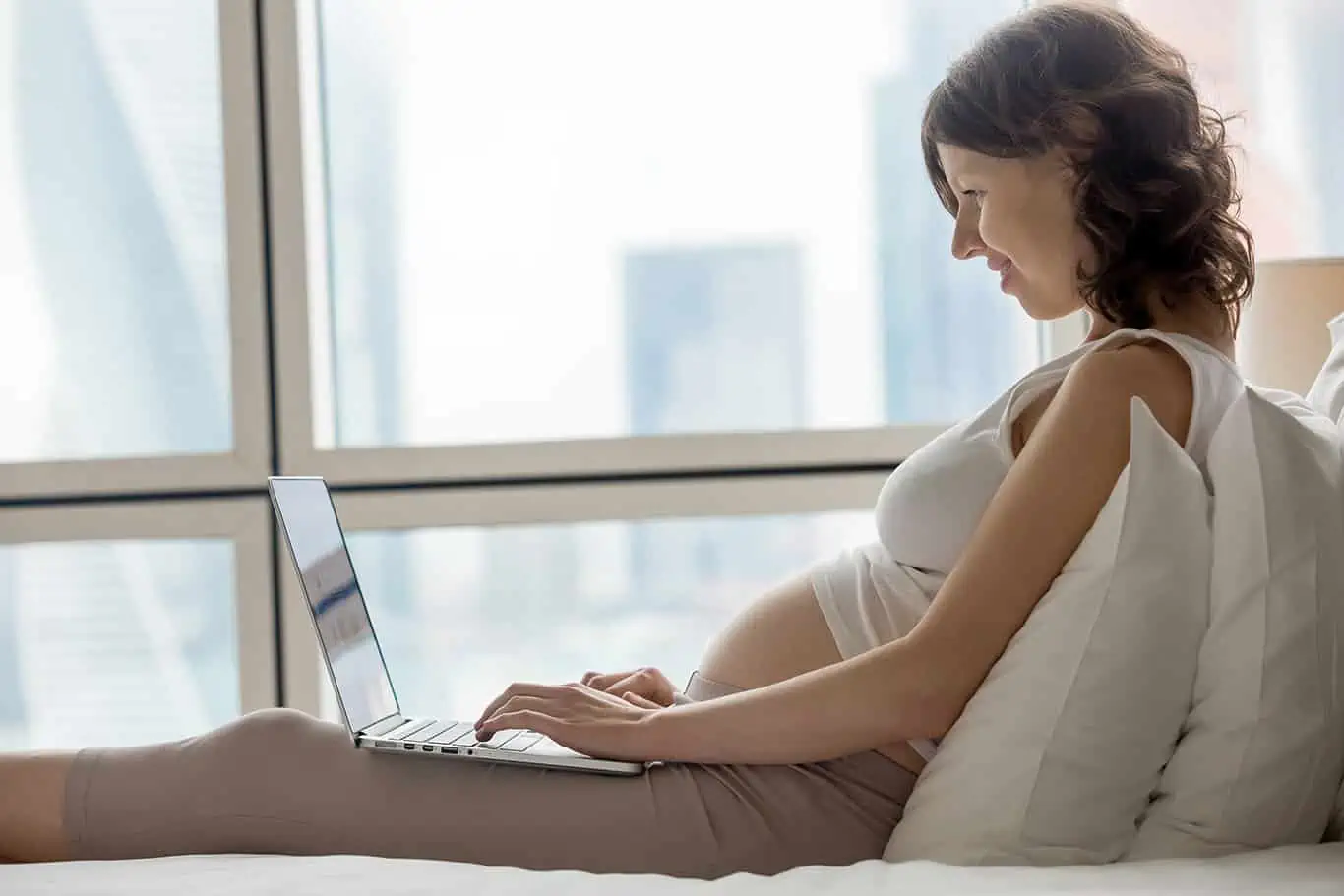 Moving While Pregnant Tip - Plan on Working