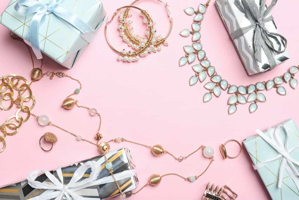 How the Pros Pack Jewelry for Moving - Moving Advice from HireAHelper